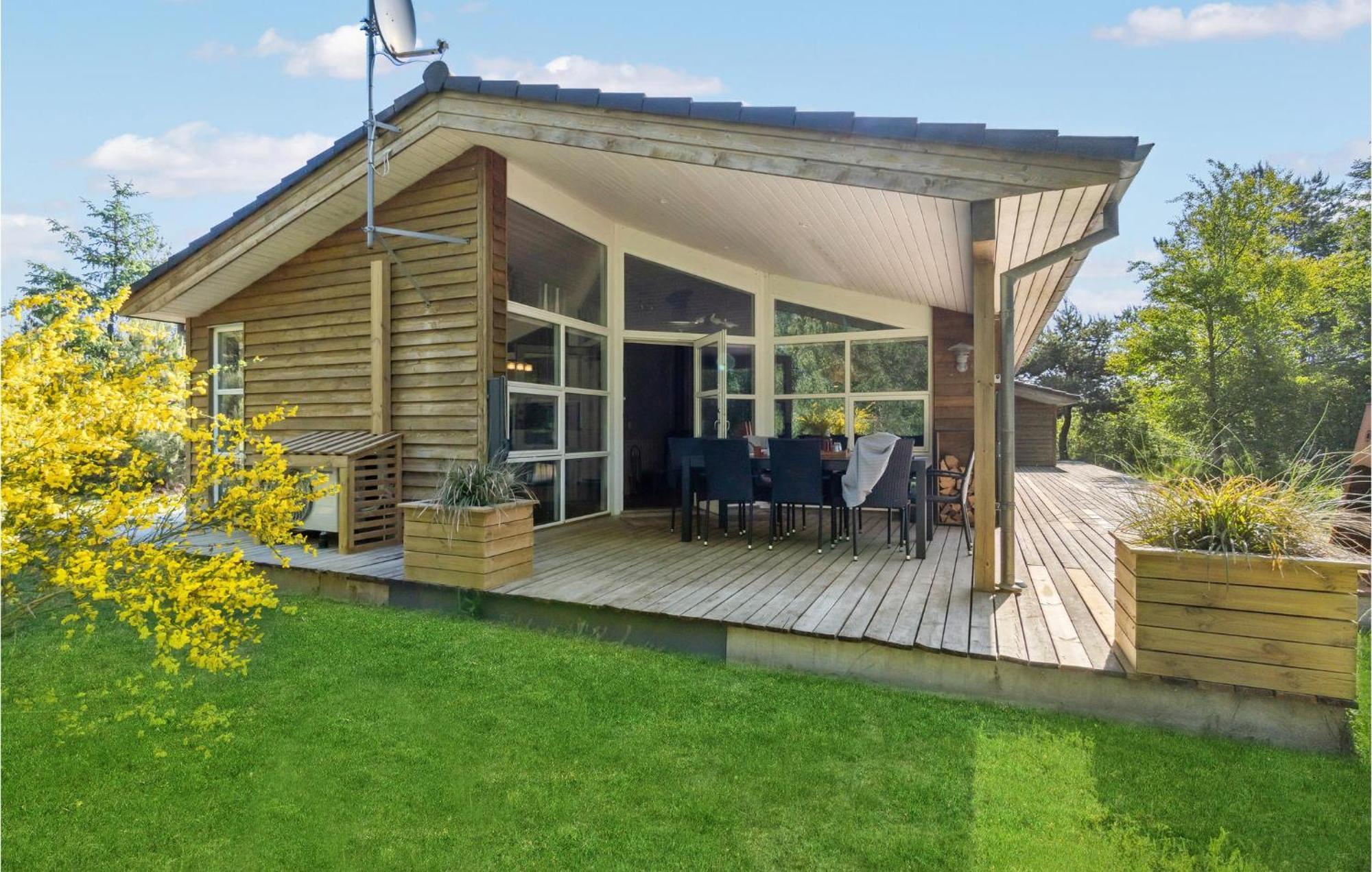 4 Bedroom Nice Home In Fjerritslev Exterior photo